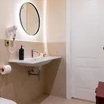 Grand Otel