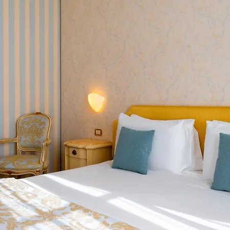 Grand Hotel 4*