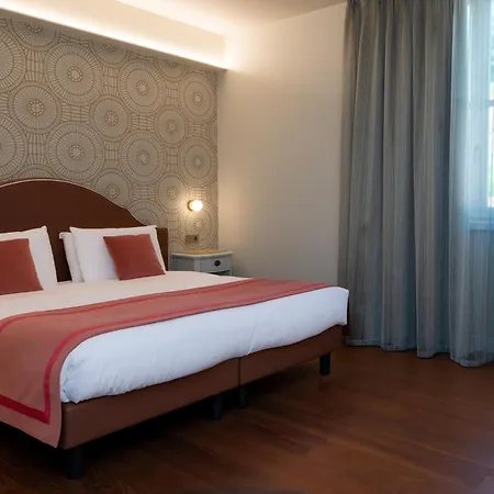 Hotel Grand