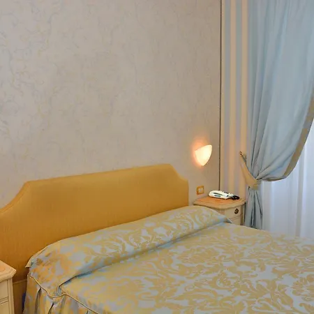 Grand Hotel 4*